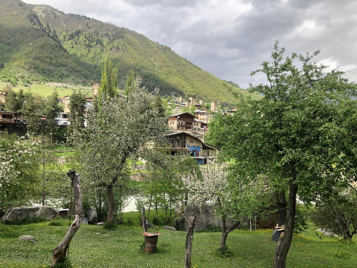 Hotel Mushkudiani Manor Mestia Zewnętrze zdjęcie